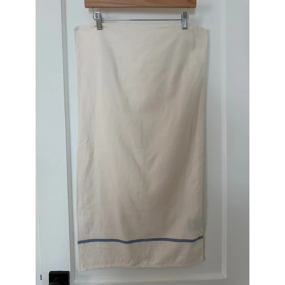 Lauren Ralph Lauren Queen Pillowcases Pair Ivory Blue Stripe Cotton 17.5x33